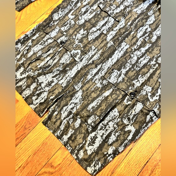 Vintage Charles Daly Zip-Up Camo Bark Hunting Shirt - Picture 5 of 10